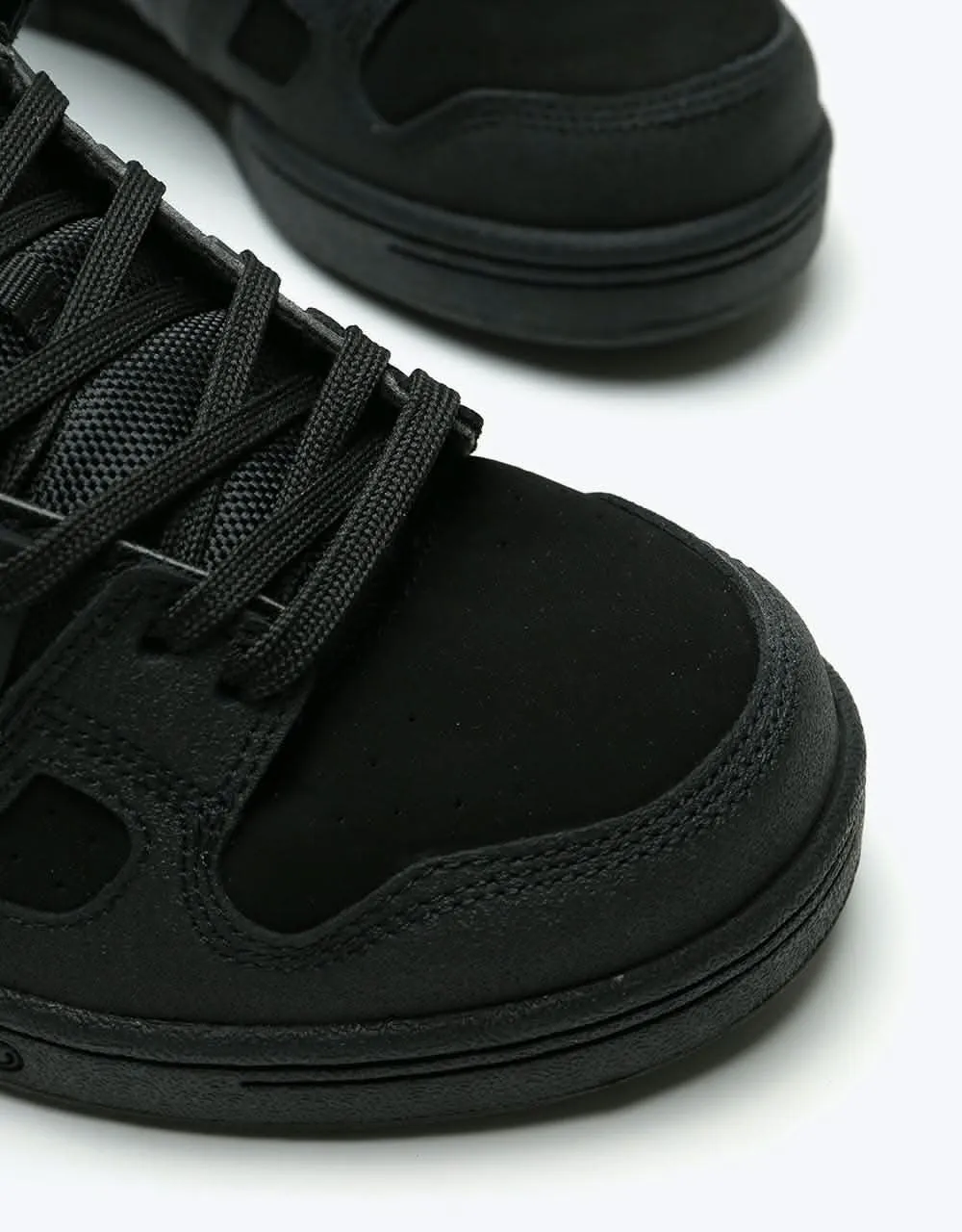 DVS Celsius Skate Shoes - Black/Black Leather