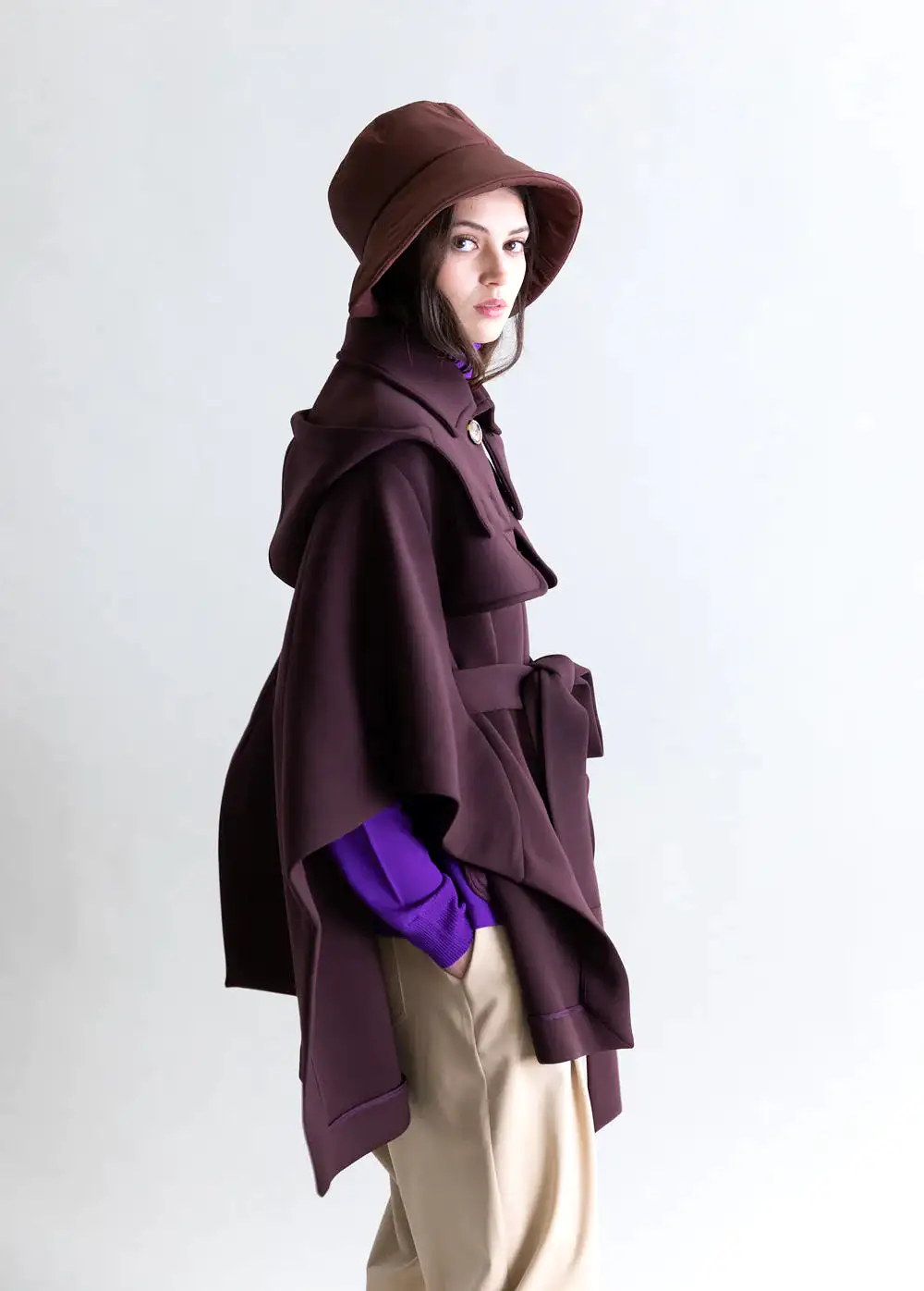 Psophía Neoprene Chestnut Cape